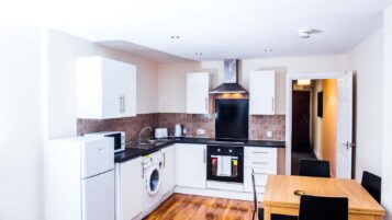 Cardiff property investment CF24 3RQ - 011