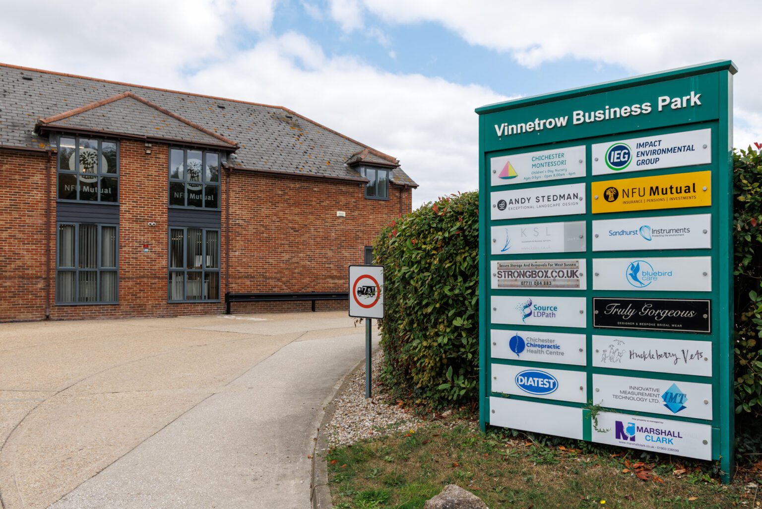 Singer Vi High Yielding Multi-let Business Park Investment for Sale - Singer Vielle