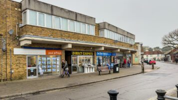 Hythe property investment SO45 6AL - 002