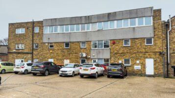 Hythe property investment SO45 6AL - 023