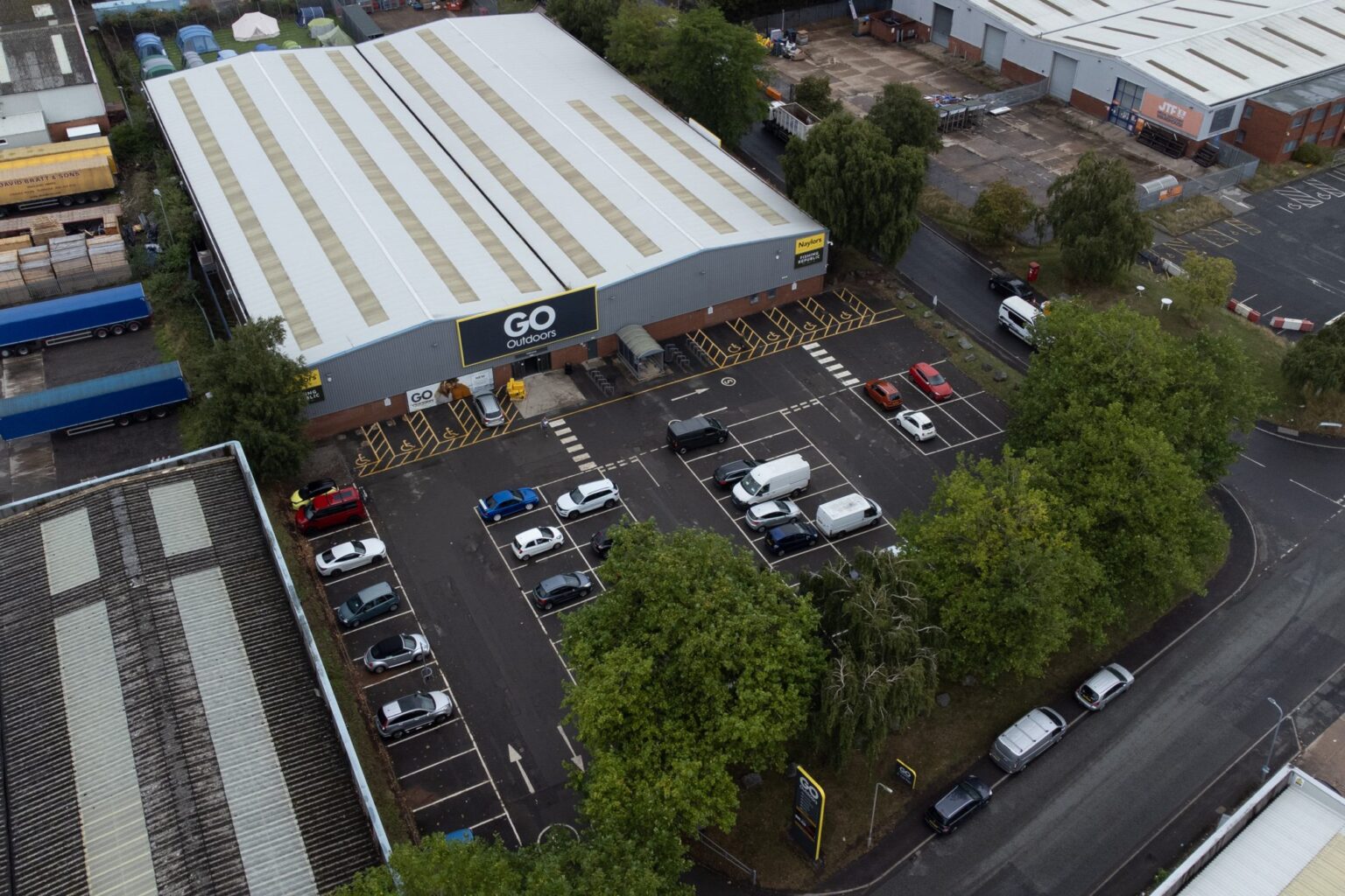 Property Investment Kidderminster DY11 7RA Singer Vielle Sales