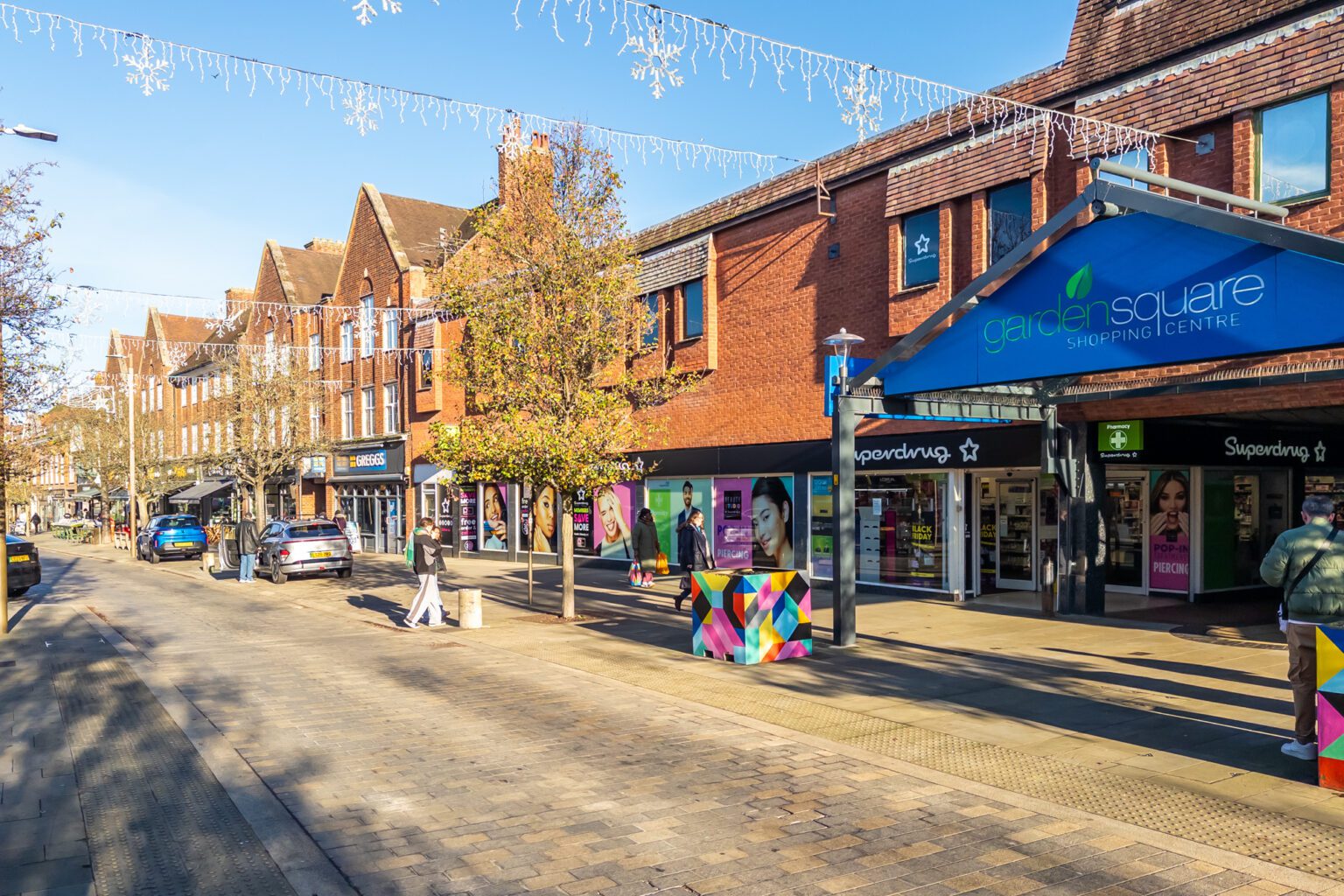 Singer Vi Prime, Highly Secure Retail Investment – Let to Superdrug - Singer Vielle