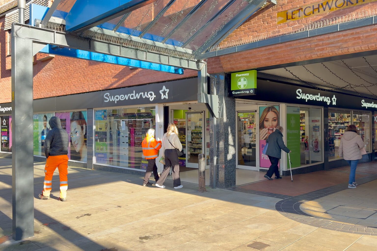 Singer Vi Prime, Highly Secure Retail Investment – Let to Superdrug - Singer Vielle