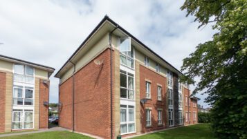 Mayfair Court Birkenhead property investment CH43 5LQ - 003
