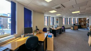 Newbury Winchcombe House property investment RG14 5BN - 018