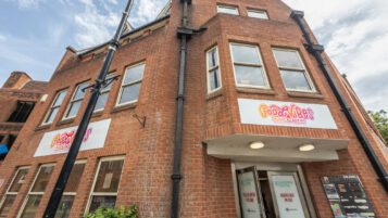 Newbury property investment RG14 5BN - 017
