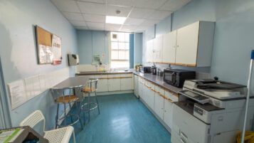 Nottingham property office investment NG1 3LY - 013