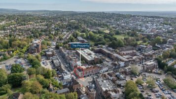 Reigate property investment RH2 7AA - A130