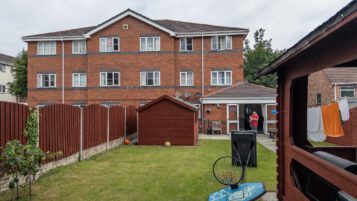 Salisbury Court Birkenhead property investment CH42 4PA - 005