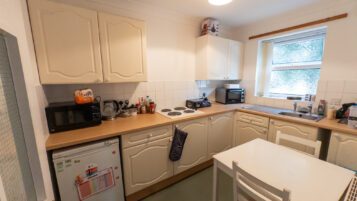 Salisbury Court Birkenhead property investment CH42 4PA - 015