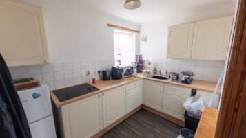 Salisbury Court Birkenhead property investment CH42 4PA - 017