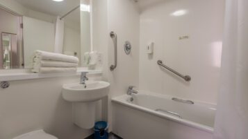 Southport Travelodge property investment PR8 1RN - 023