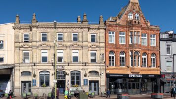 The Strand Torquay property investment BA13 4QT - 030
