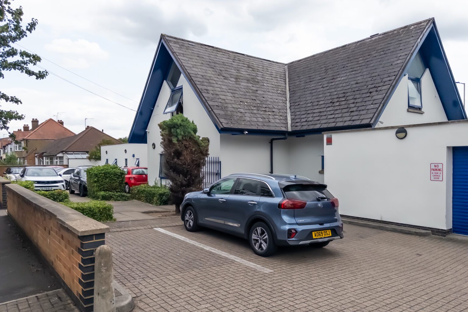 Singer Vi NHS Greater London Doctors’ Surgery Investment - Singer Vielle
